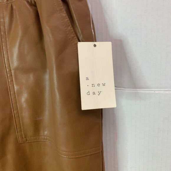 A New Day Women's High Rise Faux Leather Tapered Ankle Pull On Pants Brown XS - Picture 3 of 6